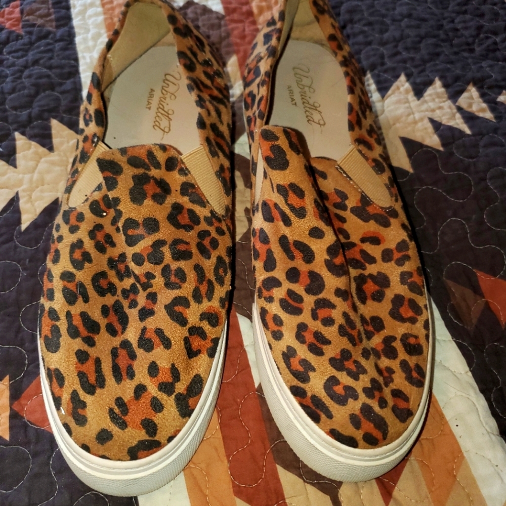 Ariat Unbridled slip on